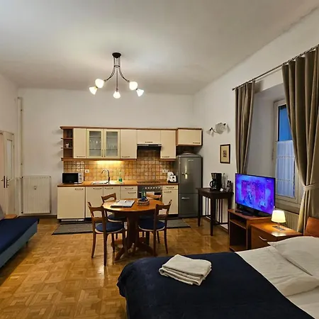 شقة Spacious Nika 2 Tour As *